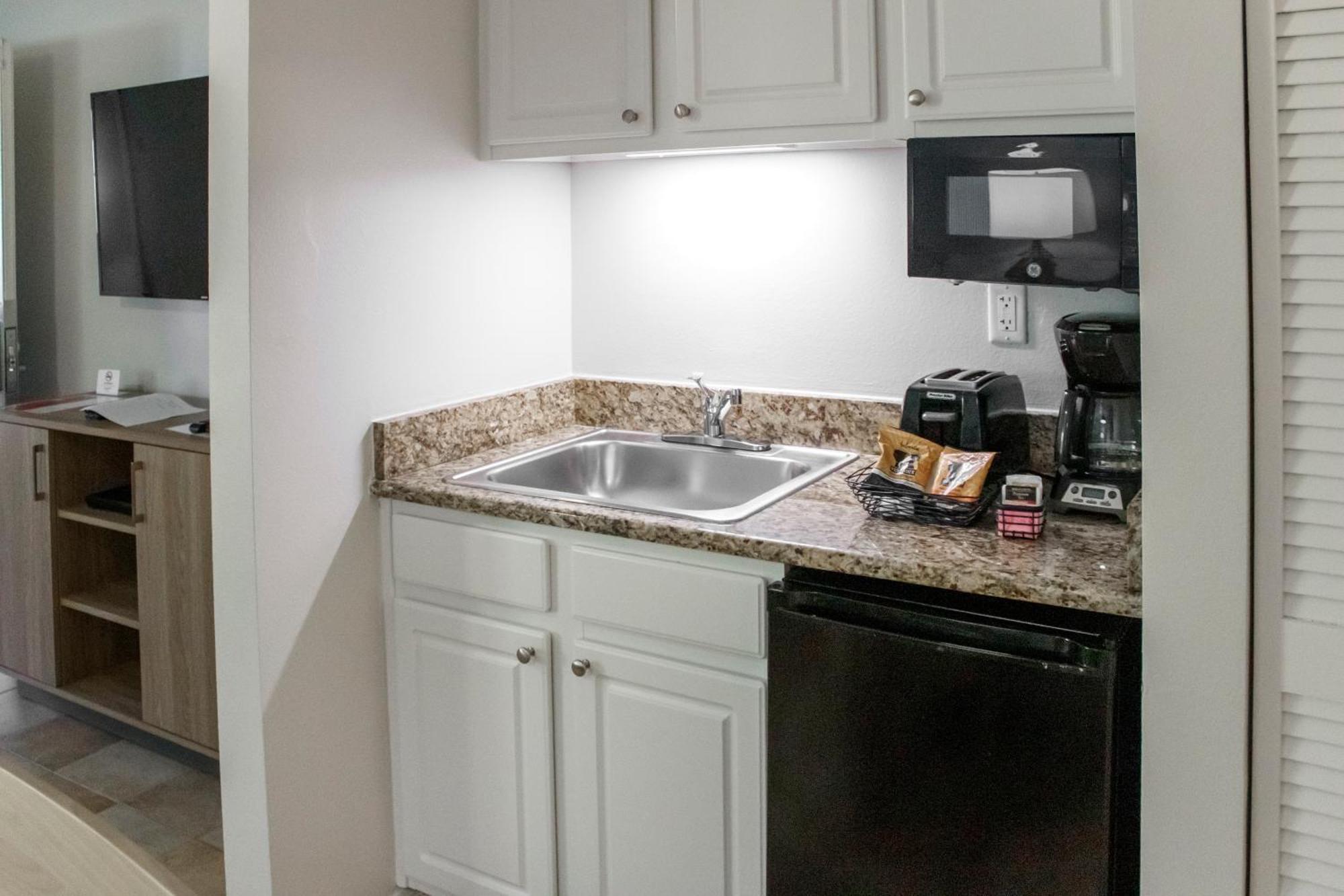 Barefoot'N Resort Kissimmee Orlando Селабрейшън Стая снимка